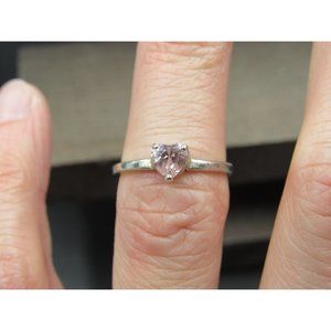 Size 6 Sterling Silver Cool Tarnished Pink Heart Cubic Zirconia Band Ring